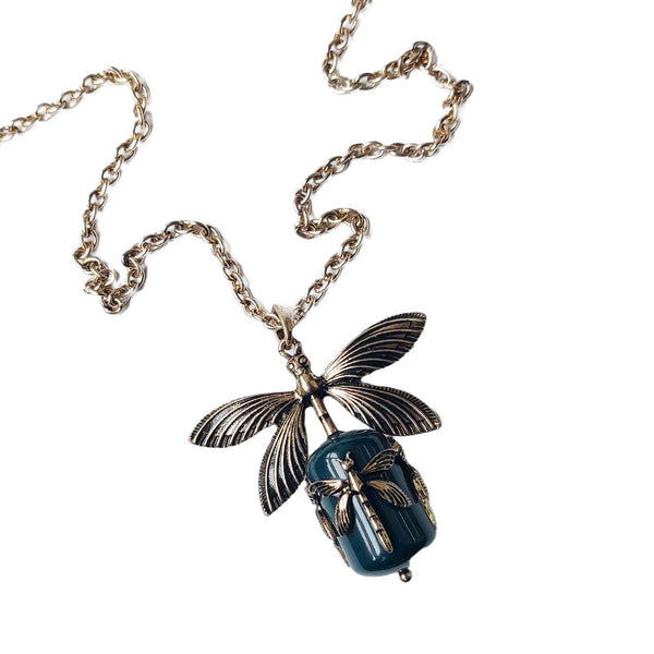 Dragonfly Necklace - THE WILD SHOWCASE